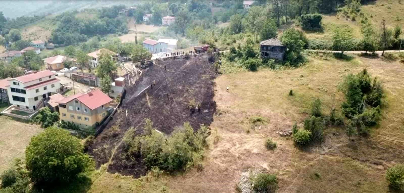 Kastamonu’da Tarlada Çıkan Anız Yangını Kontrol Altına Alındı