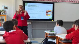 mebden es zamanli tahliye tatbikati 18 milyon ogrenci katildi rQQs636s.jpg